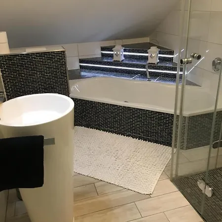 Landhaus-altebruecke Apartamento *