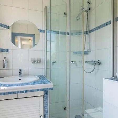 Landhaus-altebrücke *