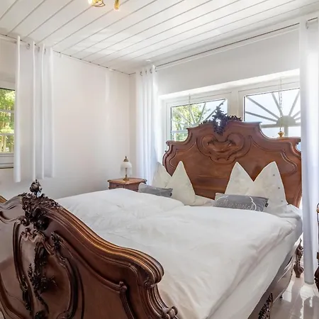 Landhaus-altebrücke * Schillig